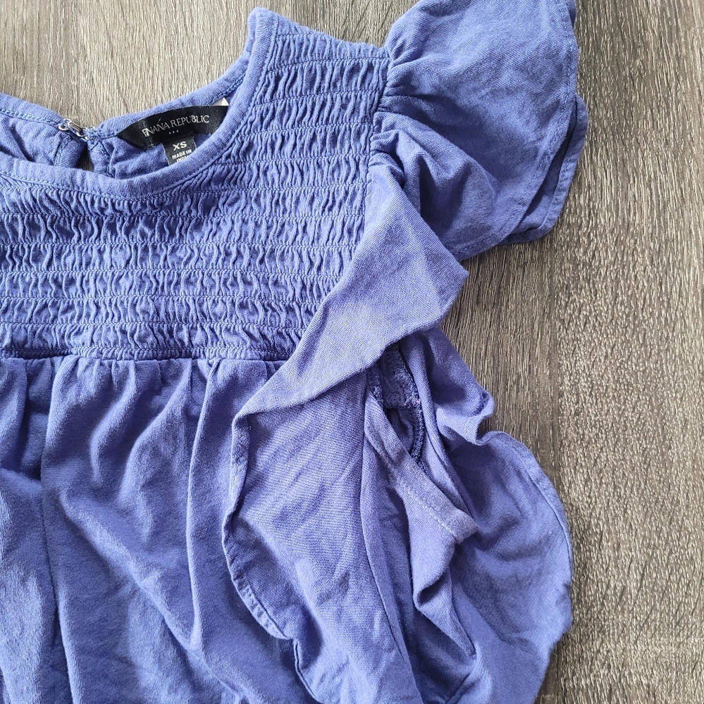 Banana Republic Smocked Ruffle Top - Picture 4 of 7